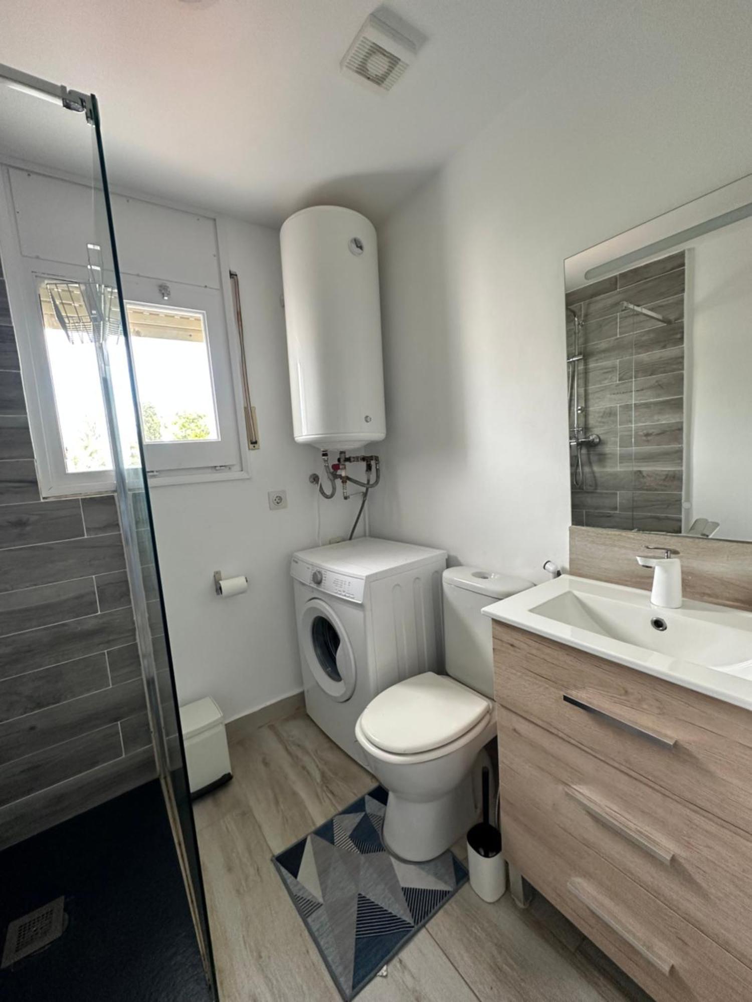 Sol Playa Piscina Apartment Емпуриабрава Екстериор снимка