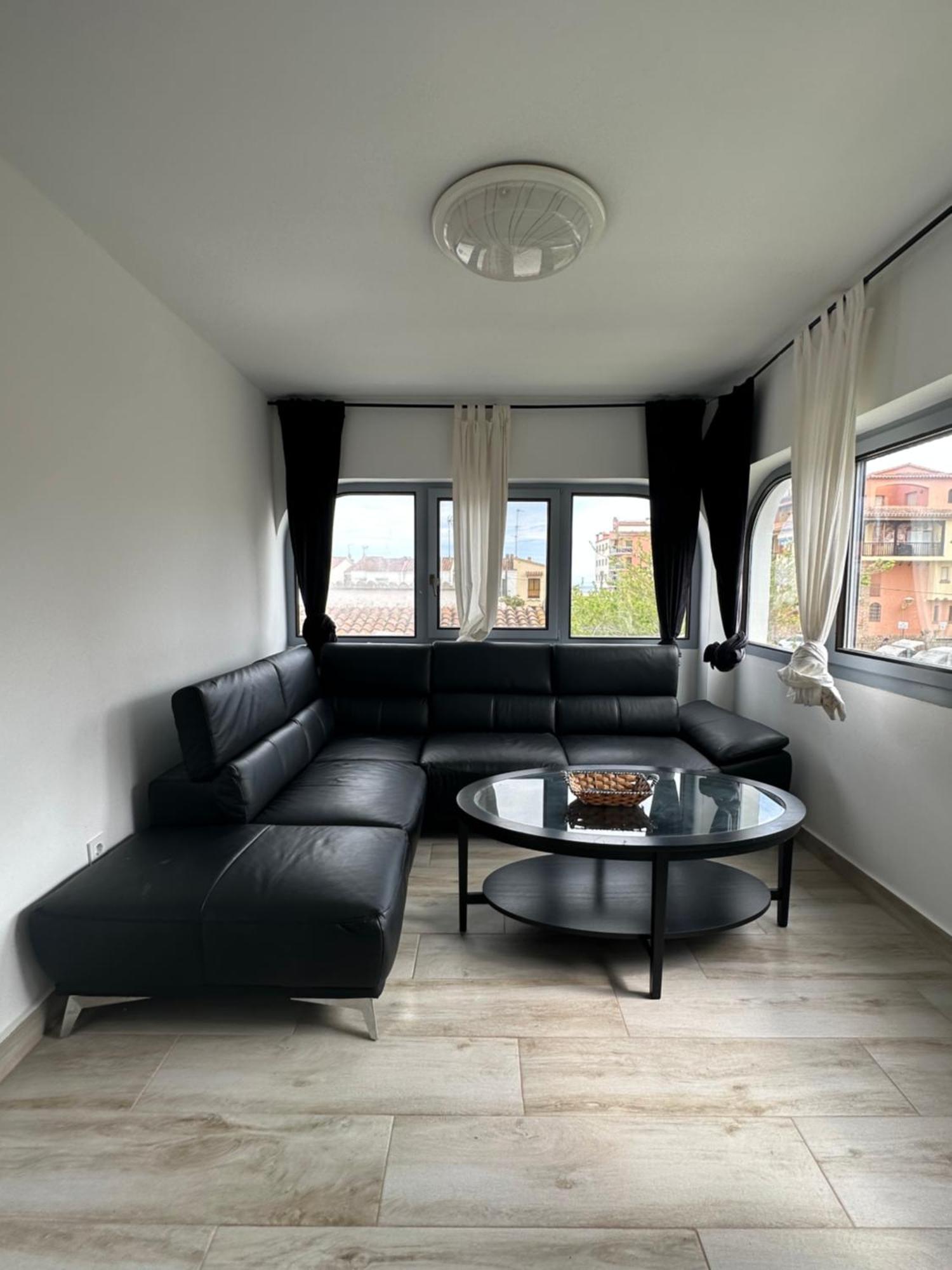 Sol Playa Piscina Apartment Емпуриабрава Екстериор снимка