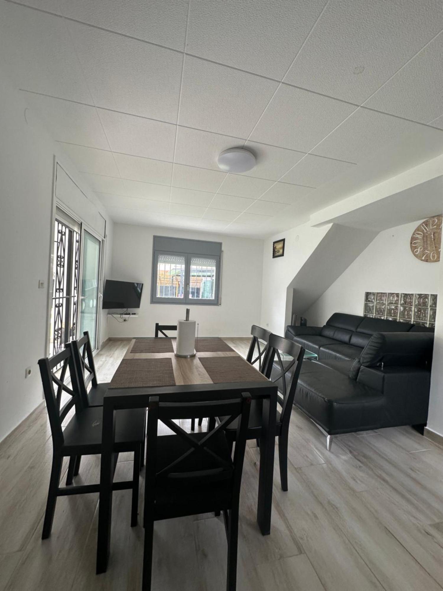 Sol Playa Piscina Apartment Емпуриабрава Екстериор снимка