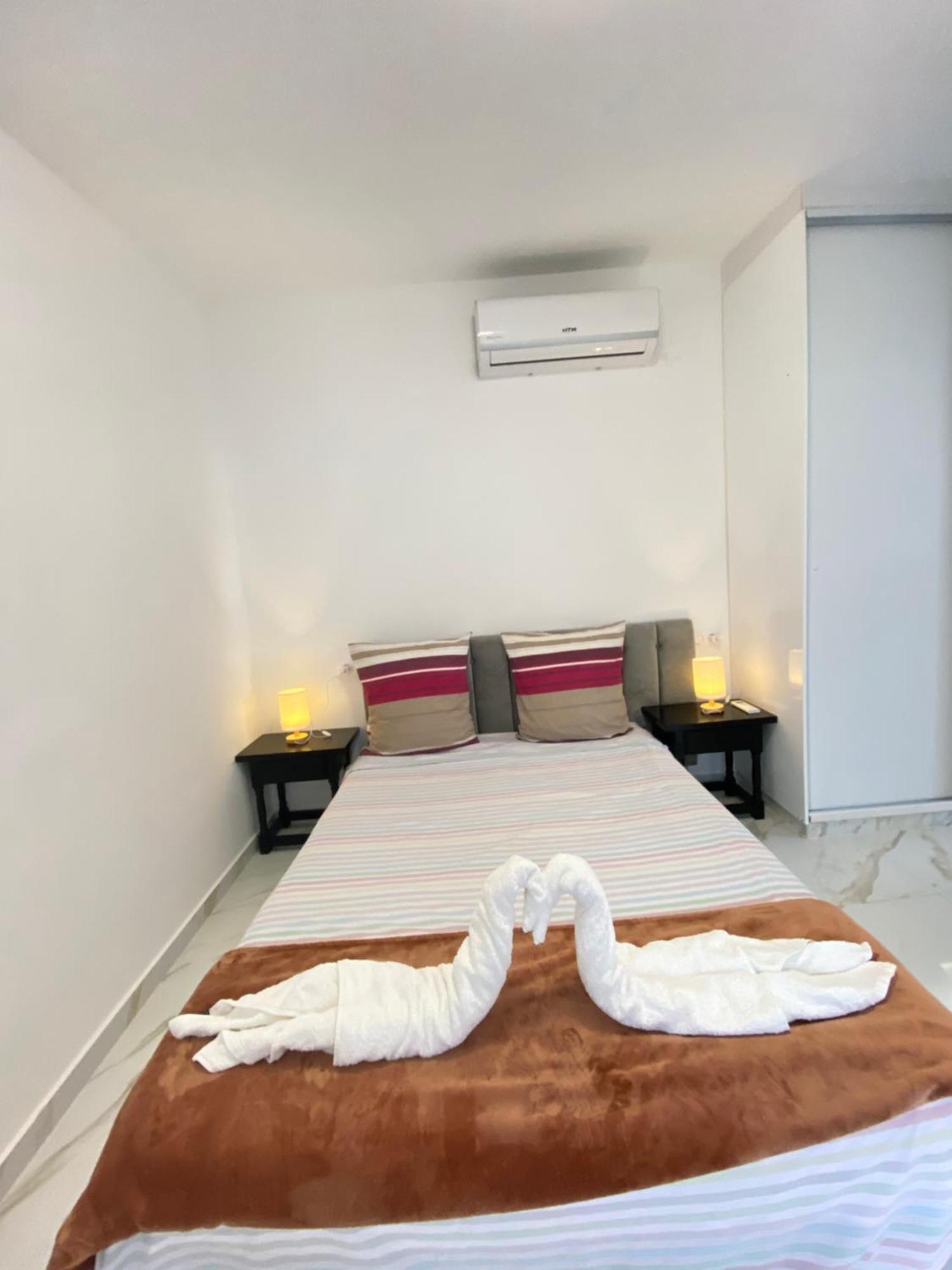 Sol Playa Piscina Apartment Емпуриабрава Екстериор снимка