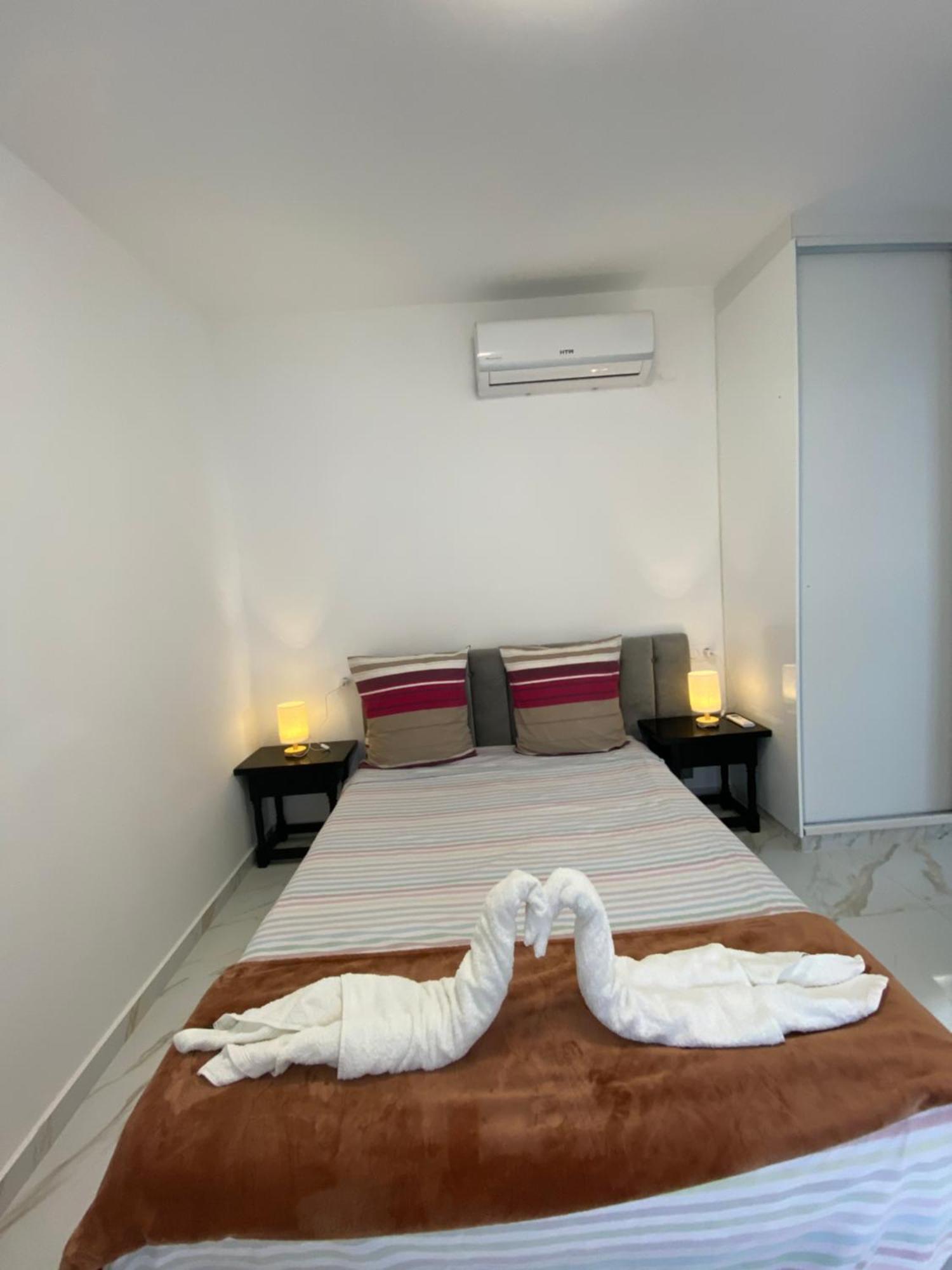 Sol Playa Piscina Apartment Емпуриабрава Екстериор снимка