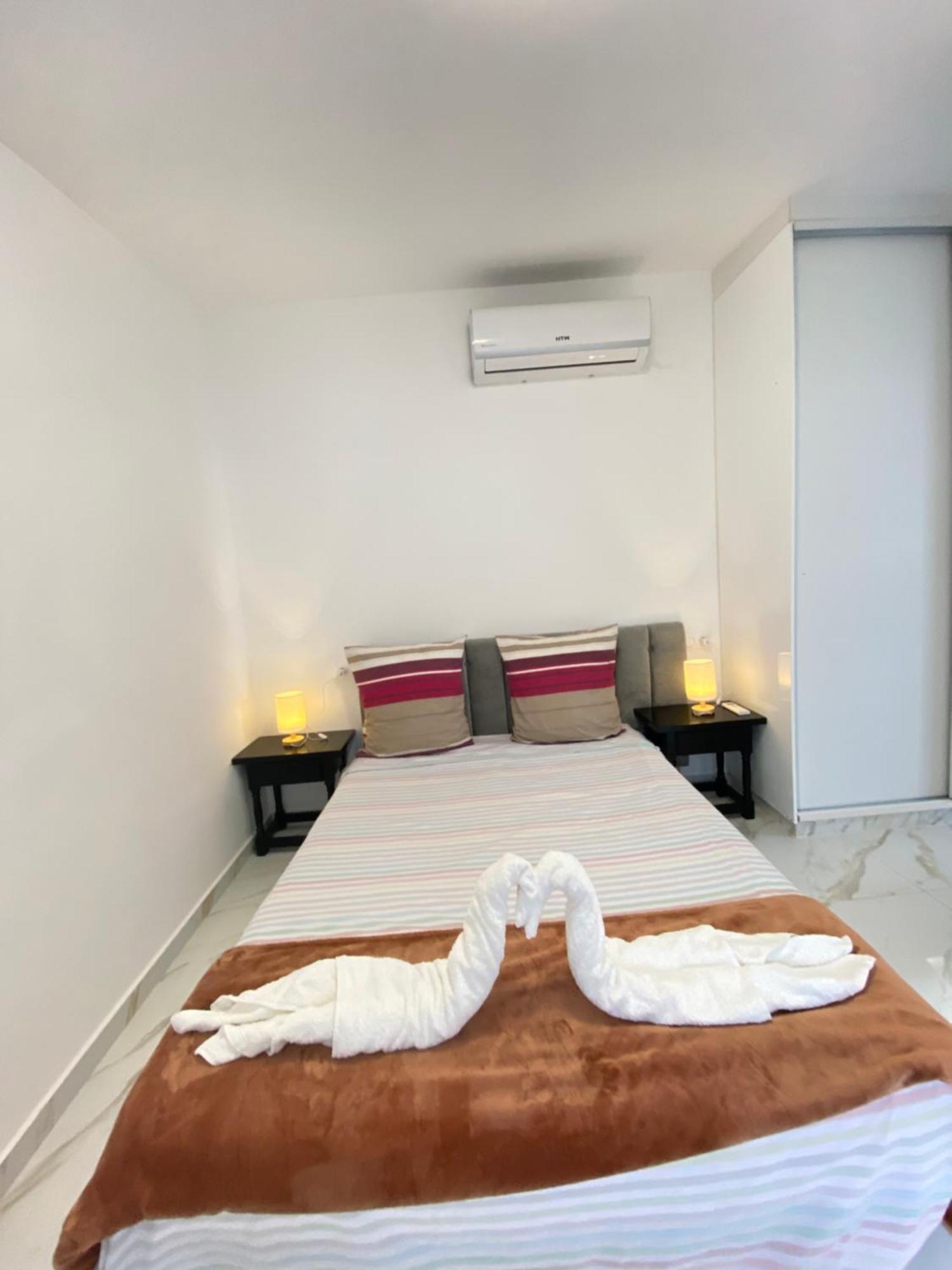 Sol Playa Piscina Apartment Емпуриабрава Екстериор снимка