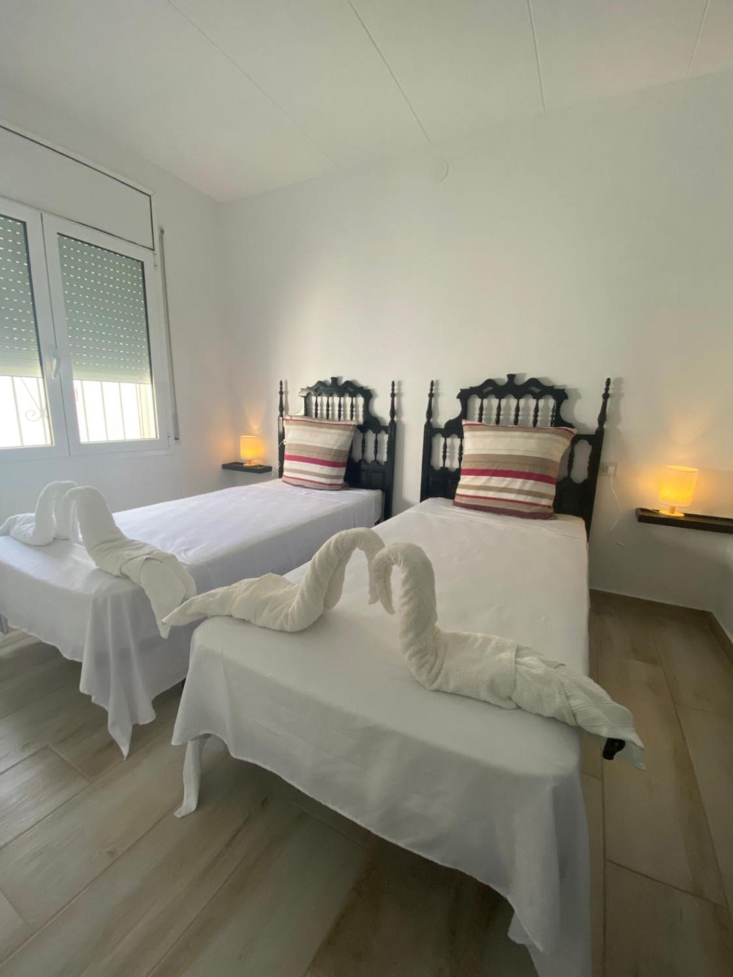 Sol Playa Piscina Apartment Емпуриабрава Екстериор снимка